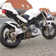 Ducati Monster 900ss New School Cafe Racer