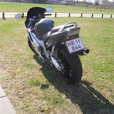Honda CBR 600 F4