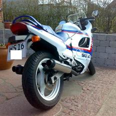 Suzuki GSX 600 F