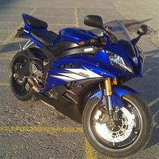 Yamaha r6