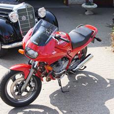 Yamaha XJ600 S