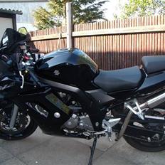 Suzuki SV650S
