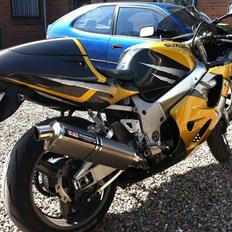 Suzuki Gsxr 750 Srad solgt.