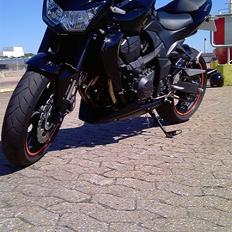 Kawasaki Z750 ABS
