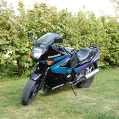 Kawasaki GPX 600 R