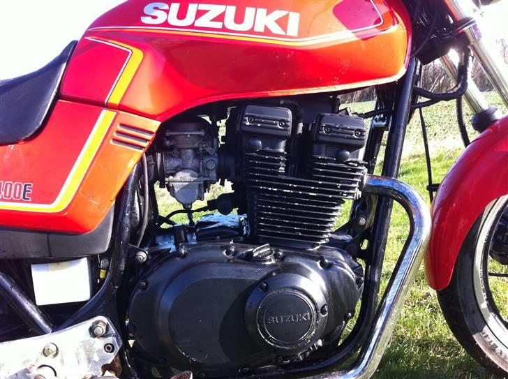 Suzuki Gsx 400 E billede 8