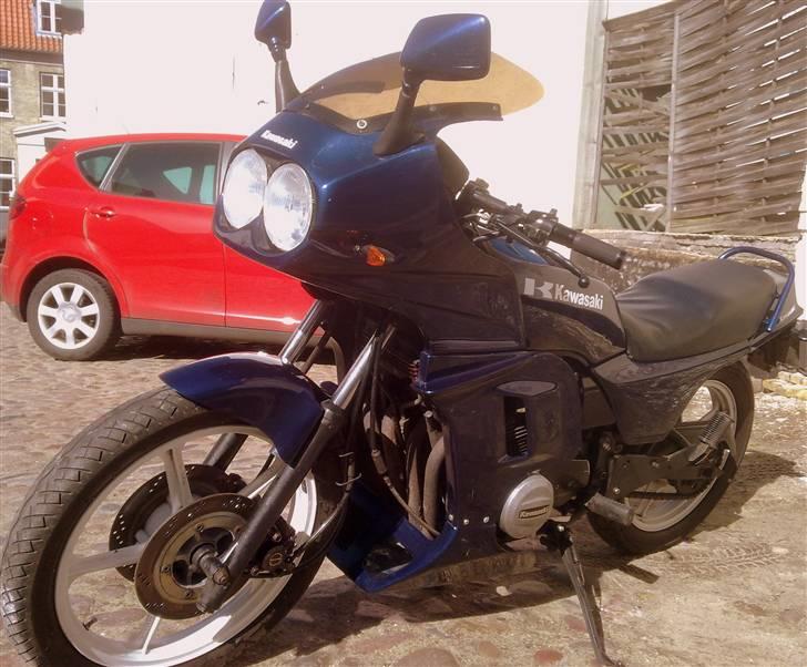 Kawasaki Gpz 550 billede 7