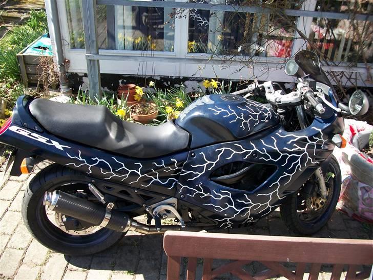 Suzuki GSX 750 F billede 11