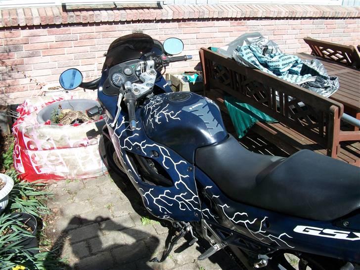 Suzuki GSX 750 F billede 13