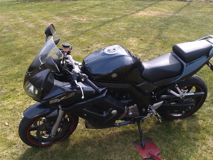 Suzuki sv 650s billede 3