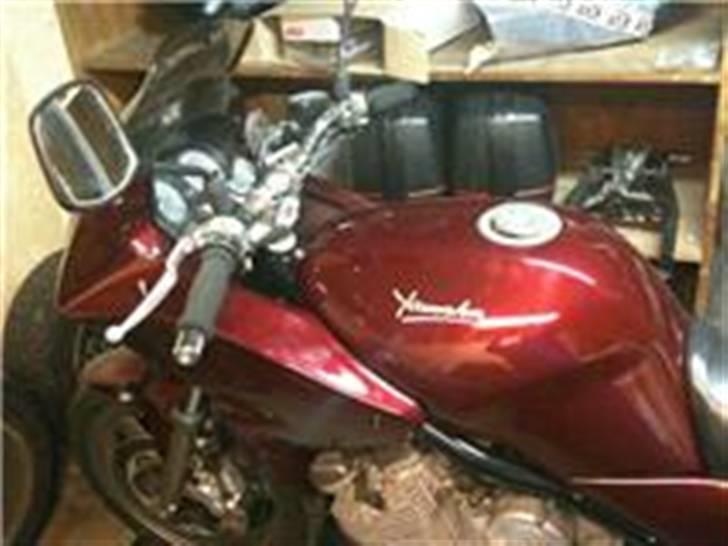 Yamaha xj 600 Diversion - syntes den nye farve er flot billede 8