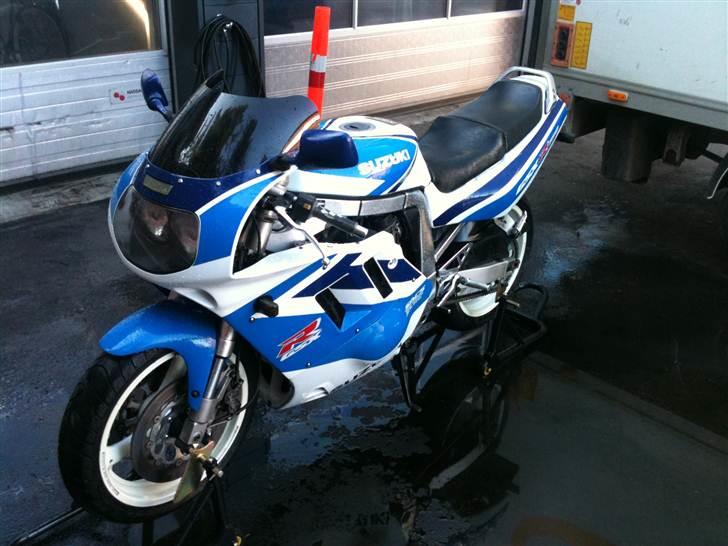 Suzuki GSXR750 billede 6