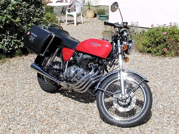 Honda CB 400 F Supersport - Sommerpoleret. billede 4