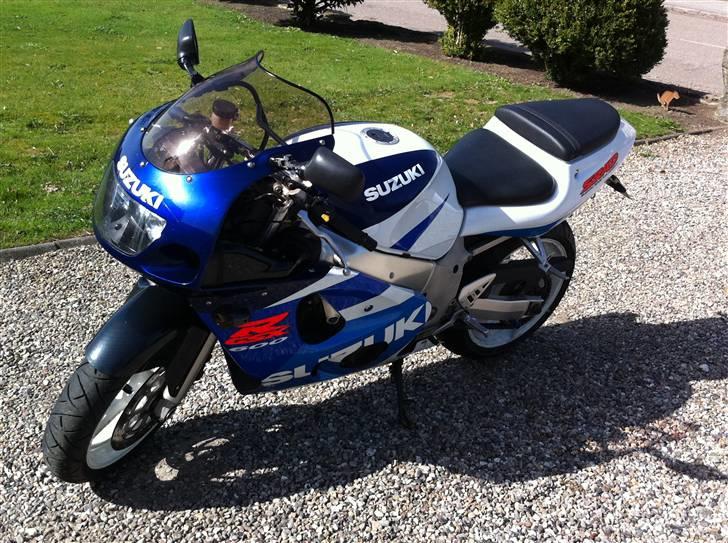 Suzuki GSXR 600 SRAD billede 7