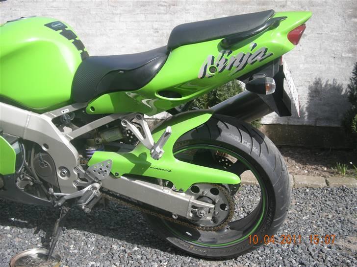 Kawasaki ZX9R Ninja billede 5