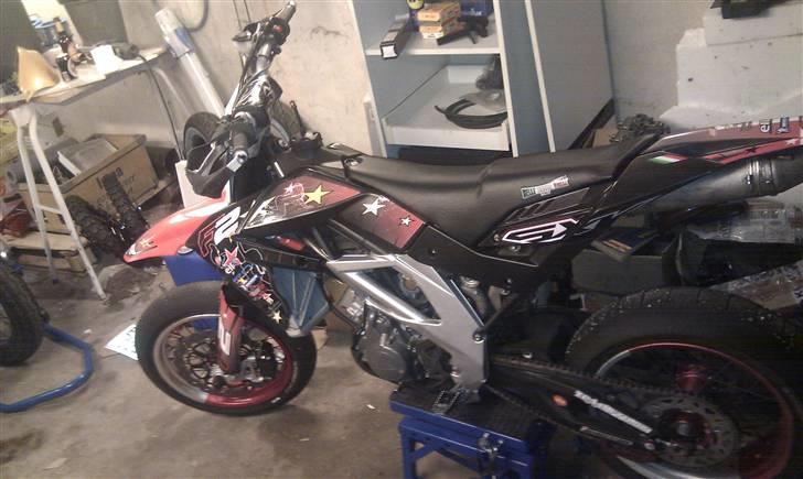 Aprilia sxv 450 billede 2