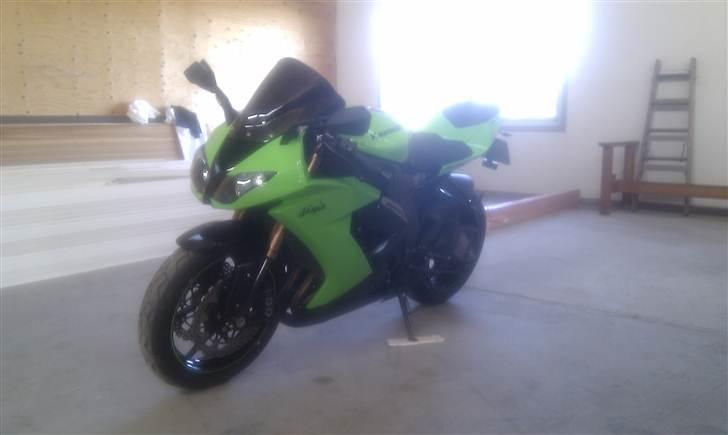 Kawasaki ZX10R billede 4
