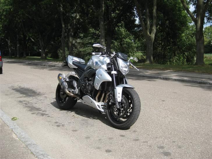 Yamaha fz1-N billede 1