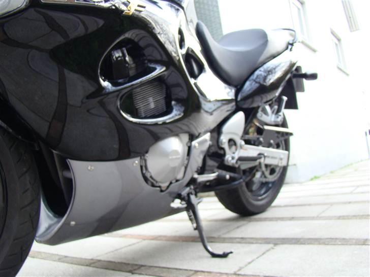 Suzuki GSX 750 F *BYTTET* billede 4
