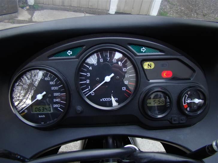 Suzuki GSX 750 F *BYTTET* billede 9