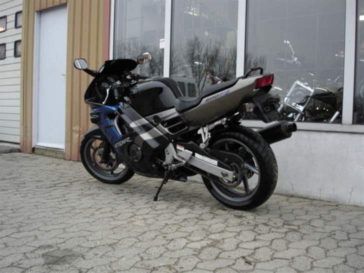 Honda cbr 600 F2 (SOLGT) billede 5