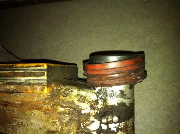 Yamaha xt 600z ténéré - bagsvinger med gummihjul billede 7