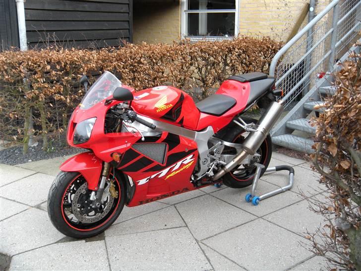 Honda VTR SP-1 billede 12