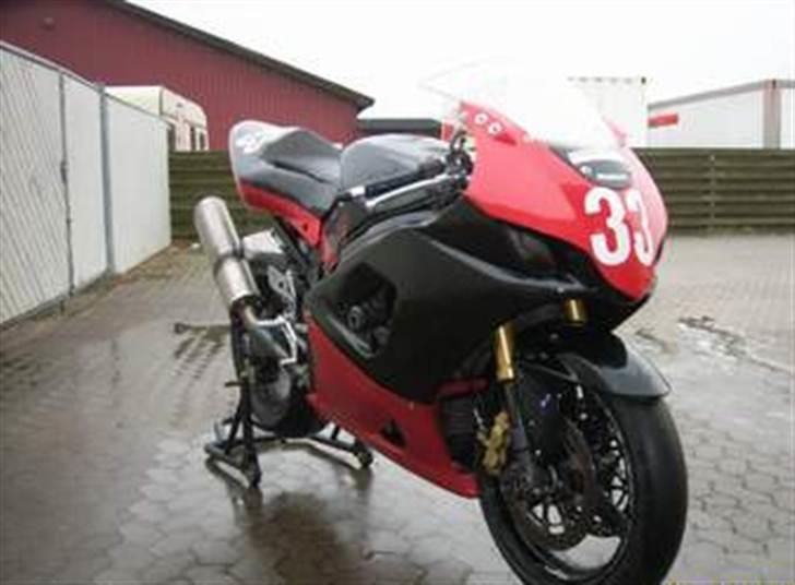 Suzuki gsxr 1000 k3 billede 2