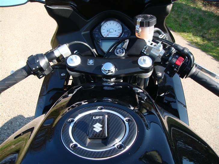 Suzuki sv650s  Solgt billede 7