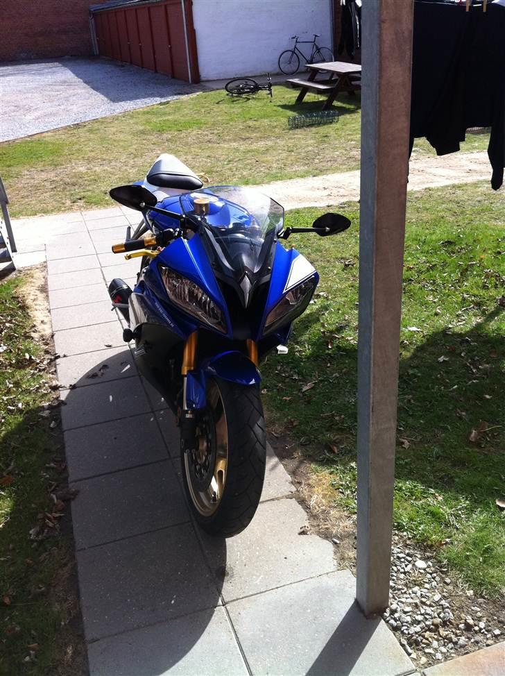 Yamaha YZF R 6 billede 11