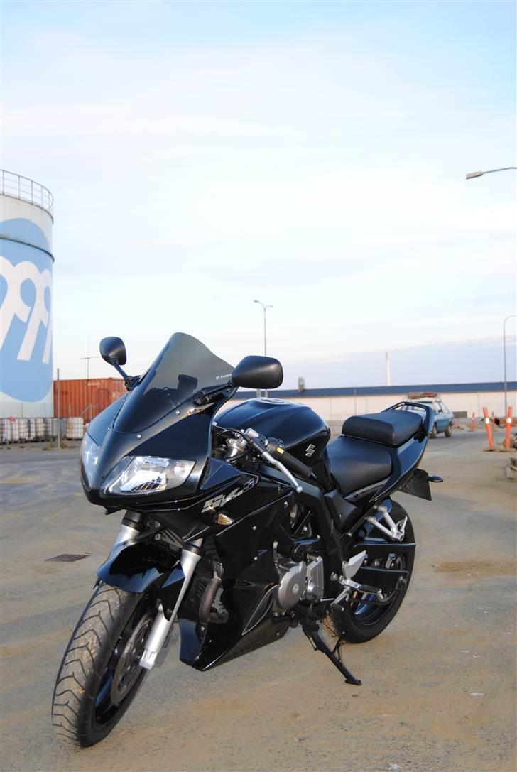 Suzuki SV650 S (SOLGT) billede 3