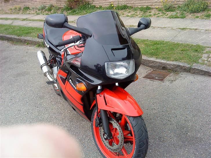 Honda Cbr 600F billede 4