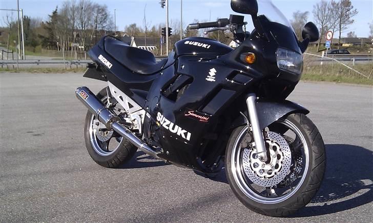 Suzuki GSX 750F billede 10