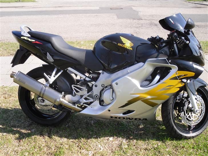Honda CBR 600 F4 billede 5