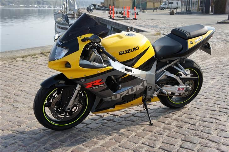 Suzuki GSXR 750 K3 billede 5