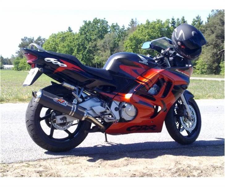 Honda CBR 600 F F3 billede 3