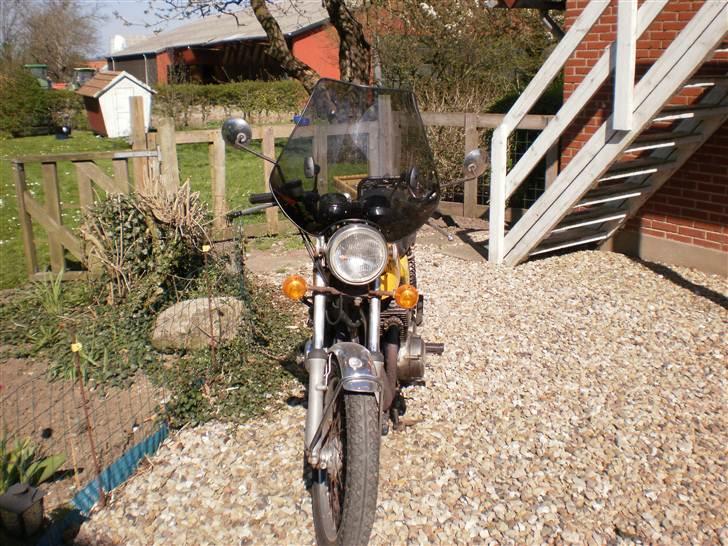 Honda cb 400f billede 2