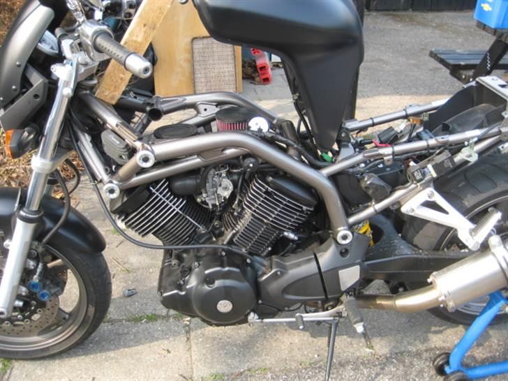 Yamaha BT 1100 billede 17