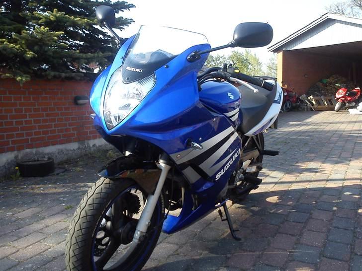 Suzuki GS 500F4K - Total skadet billede 2