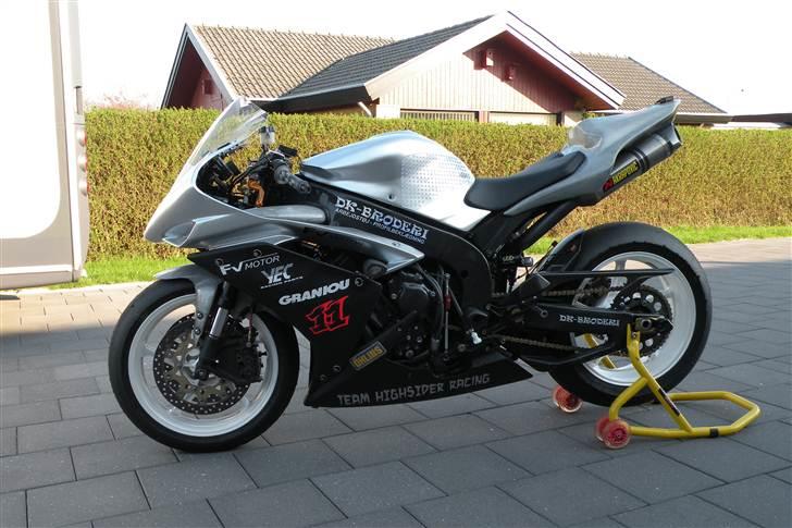 Yamaha R1 - Bane cykel  **SOLGT** billede 7