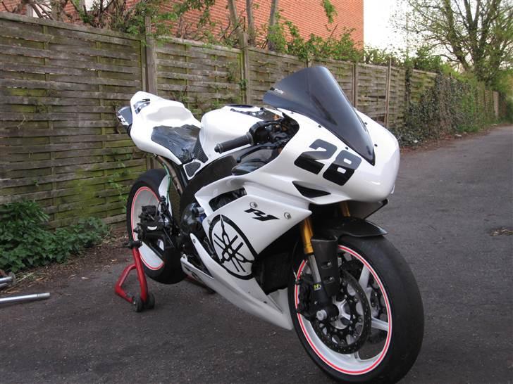 Yamaha r1 Banecykel "solgt" billede 11