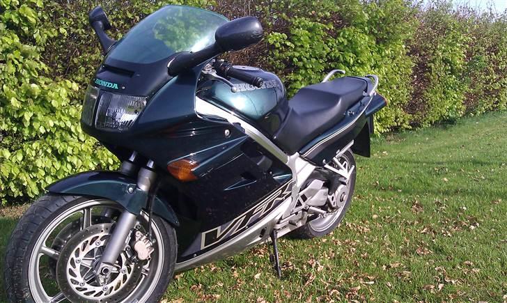 Honda VFR 750 F billede 5