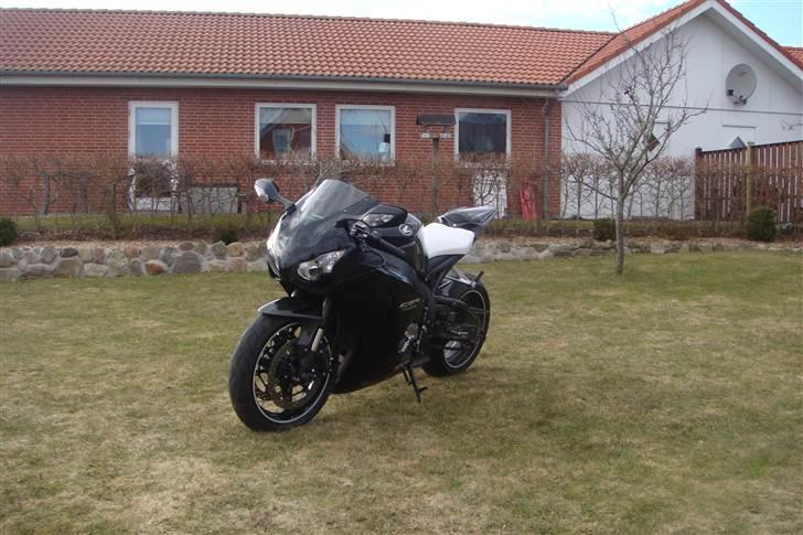 Honda CBR1000RR billede 1
