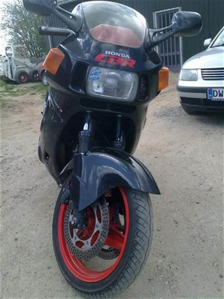 Honda Cbr 1000 f billede 3