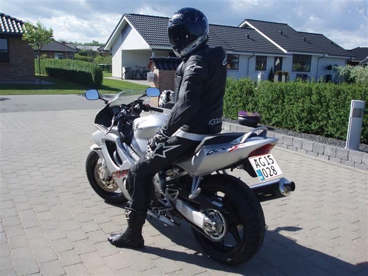 Honda CBR 600 F4i "Sølvpilen" billede 3