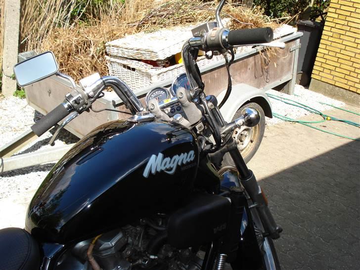 Honda VF 750 Super Magna billede 9