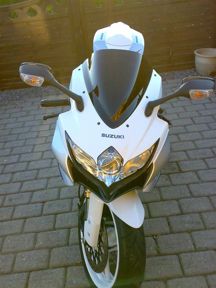 Suzuki GSXR 600 K8 billede 9