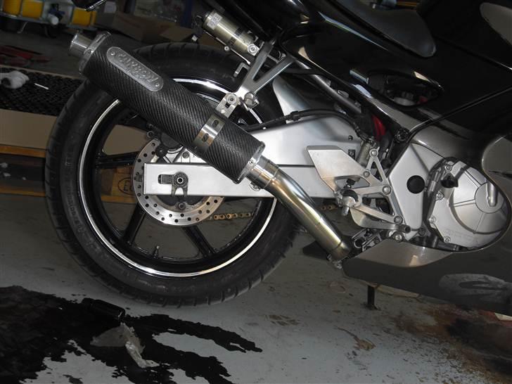 Honda CBR 600 F3 billede 3