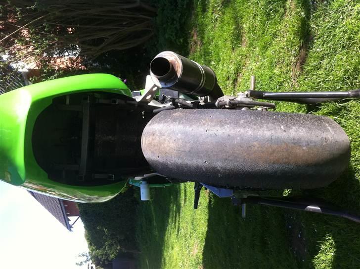 Kawasaki ZX7R ( Baneracer ) billede 10