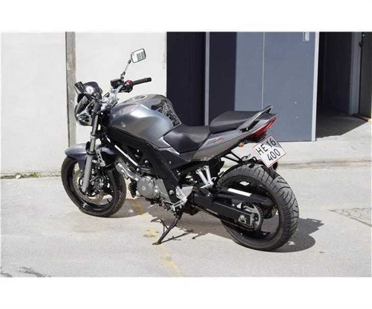 Suzuki SV 650N ABS billede 1